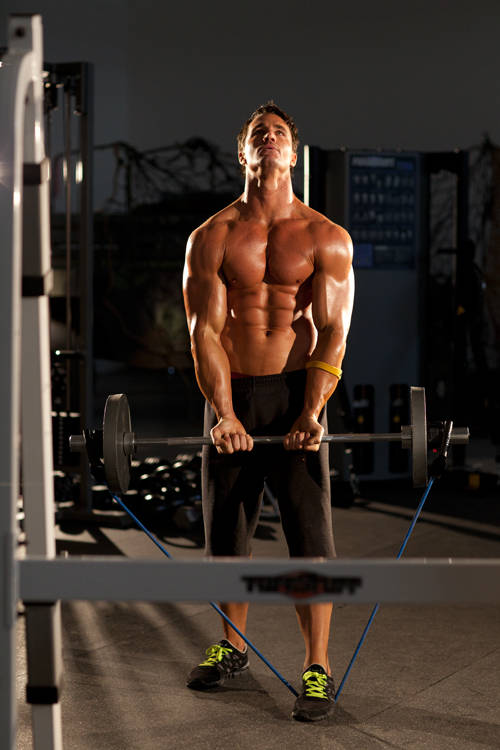Close-Grip EZ-Bar Curl